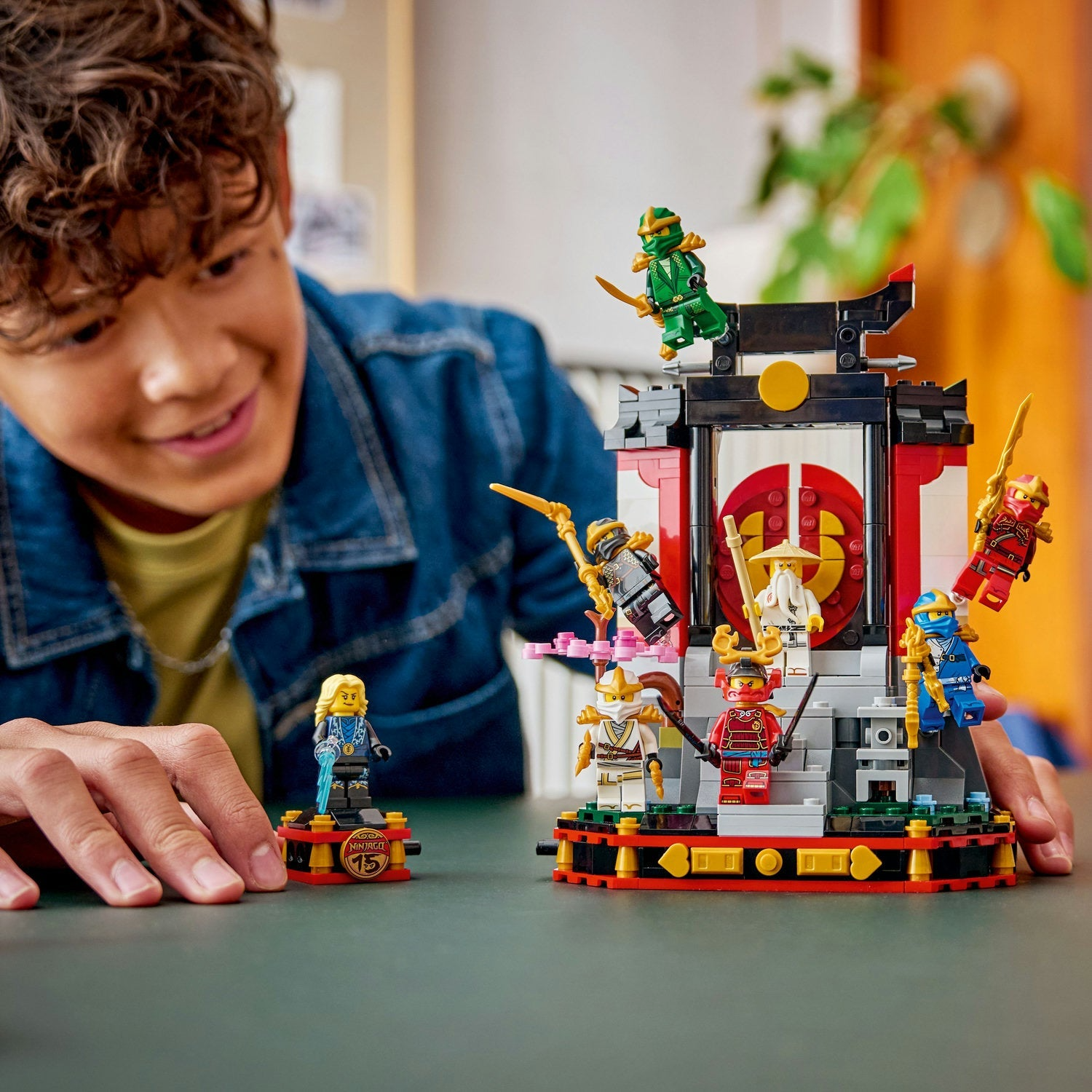 LEGO Ninjago - Présentoir de personnages ninja 15e anniversaire 71866