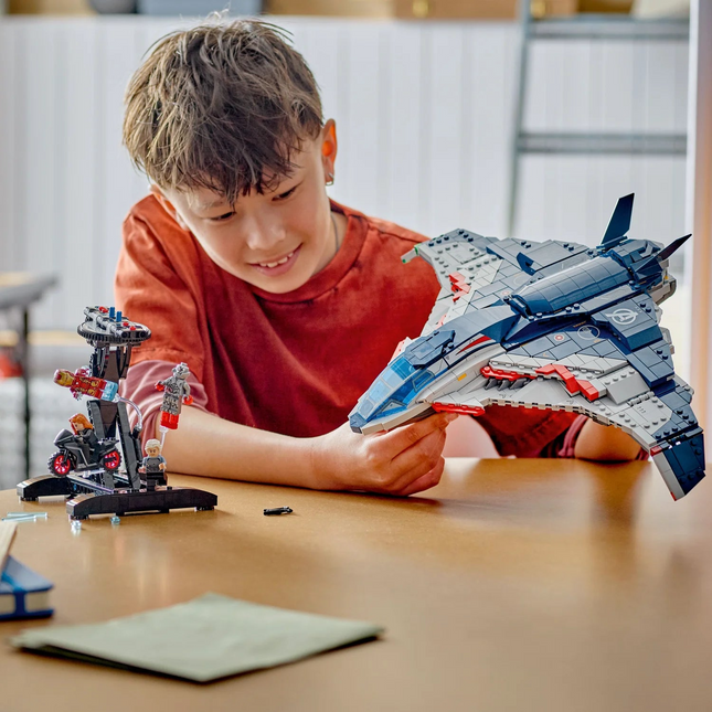 LEGO Marvel - Avengers : L'ère d'Ultron Quinjet 76325