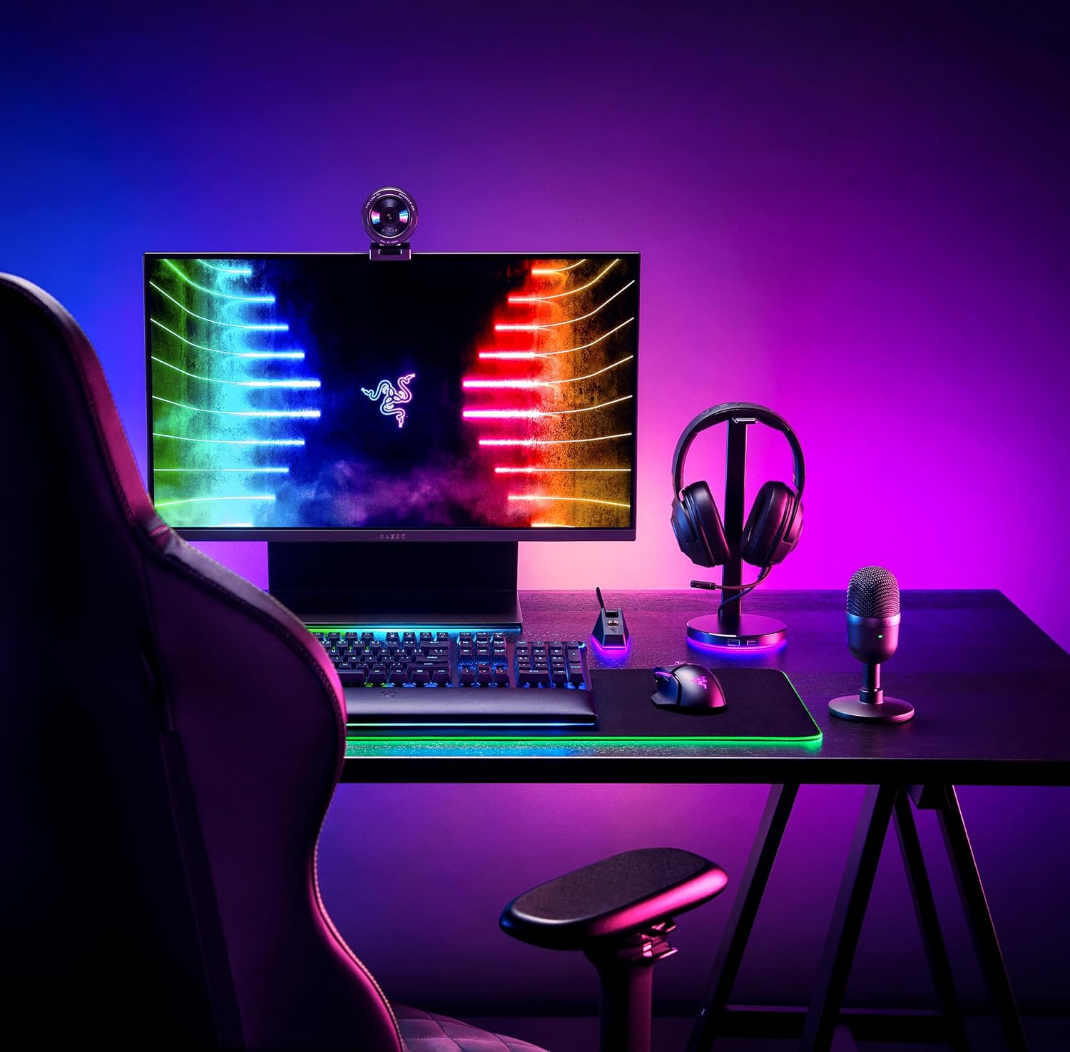 Razer Base Station V2 Chroma (Razer Renewed)