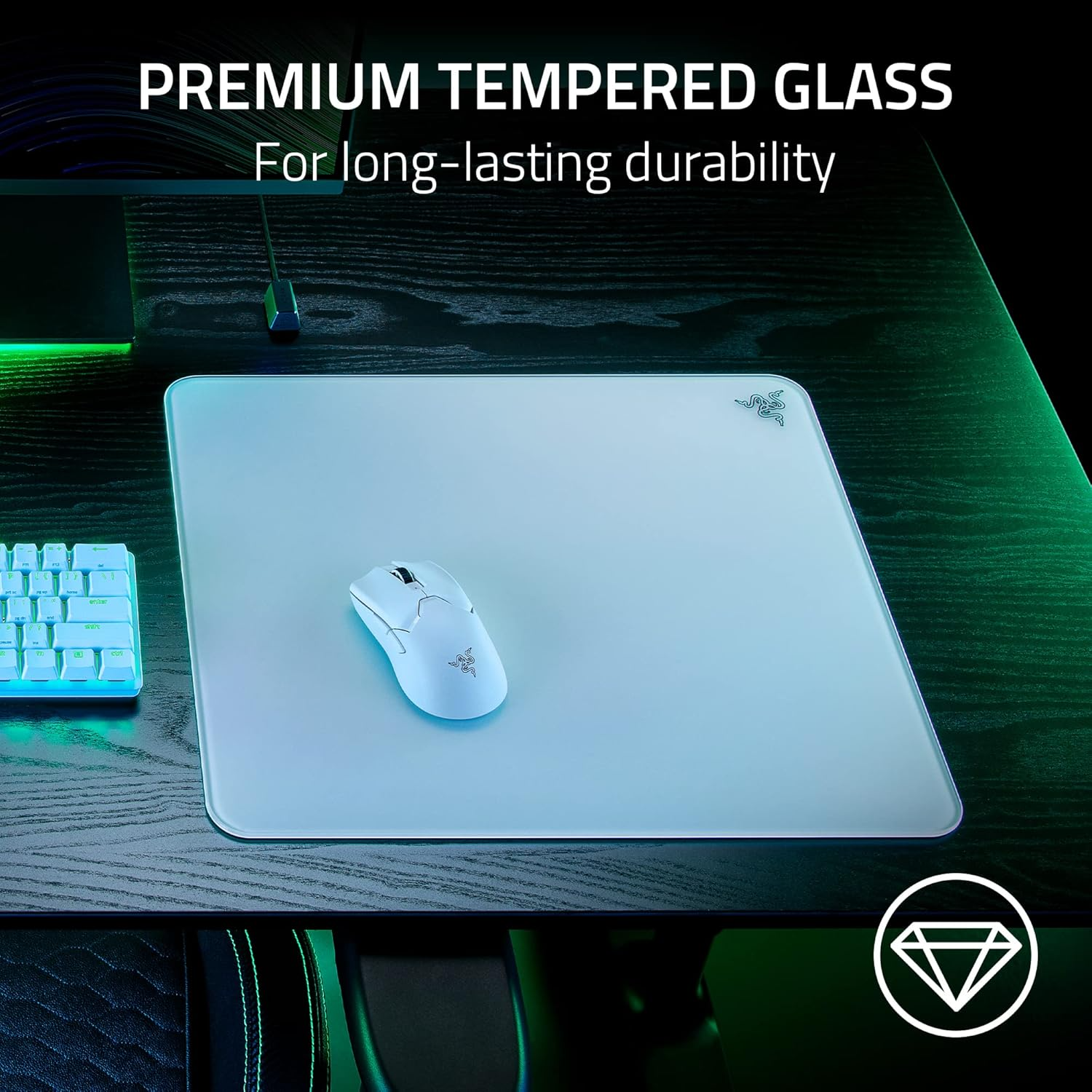 Tapis de souris de jeu Razer Atlas en verre trempé (Razer Renewed)