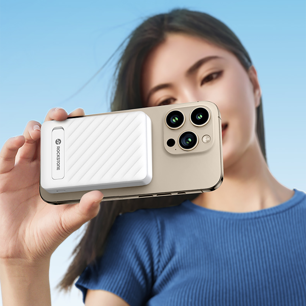 Batterie externe Rockstone 10 000 mAh avec chargeur sans fil MagSafe et support intégré