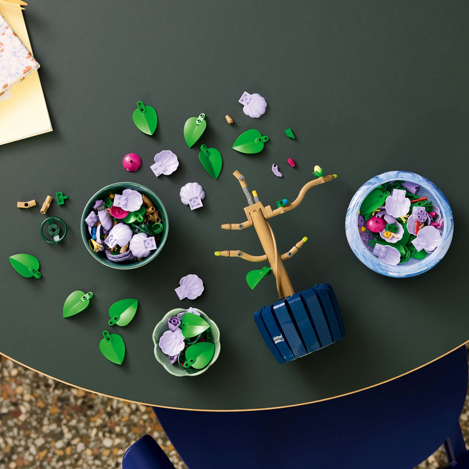 LEGO Botanicals - Hibiscus (purple) 10372