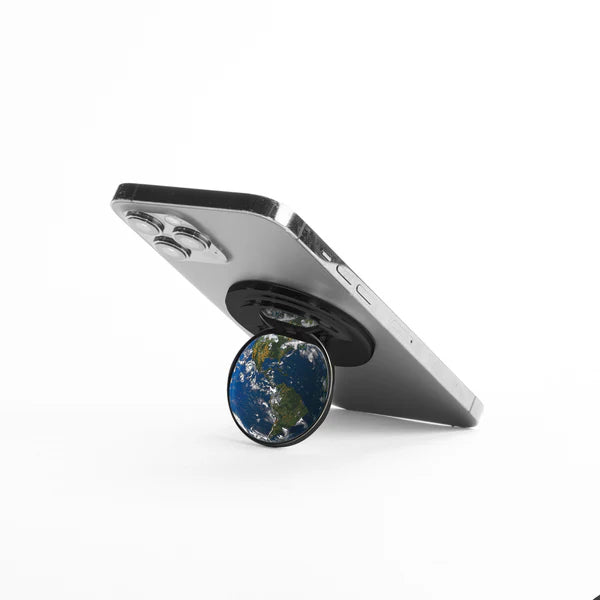 MagSafe Phone Grip Earth - MAGHANDL O