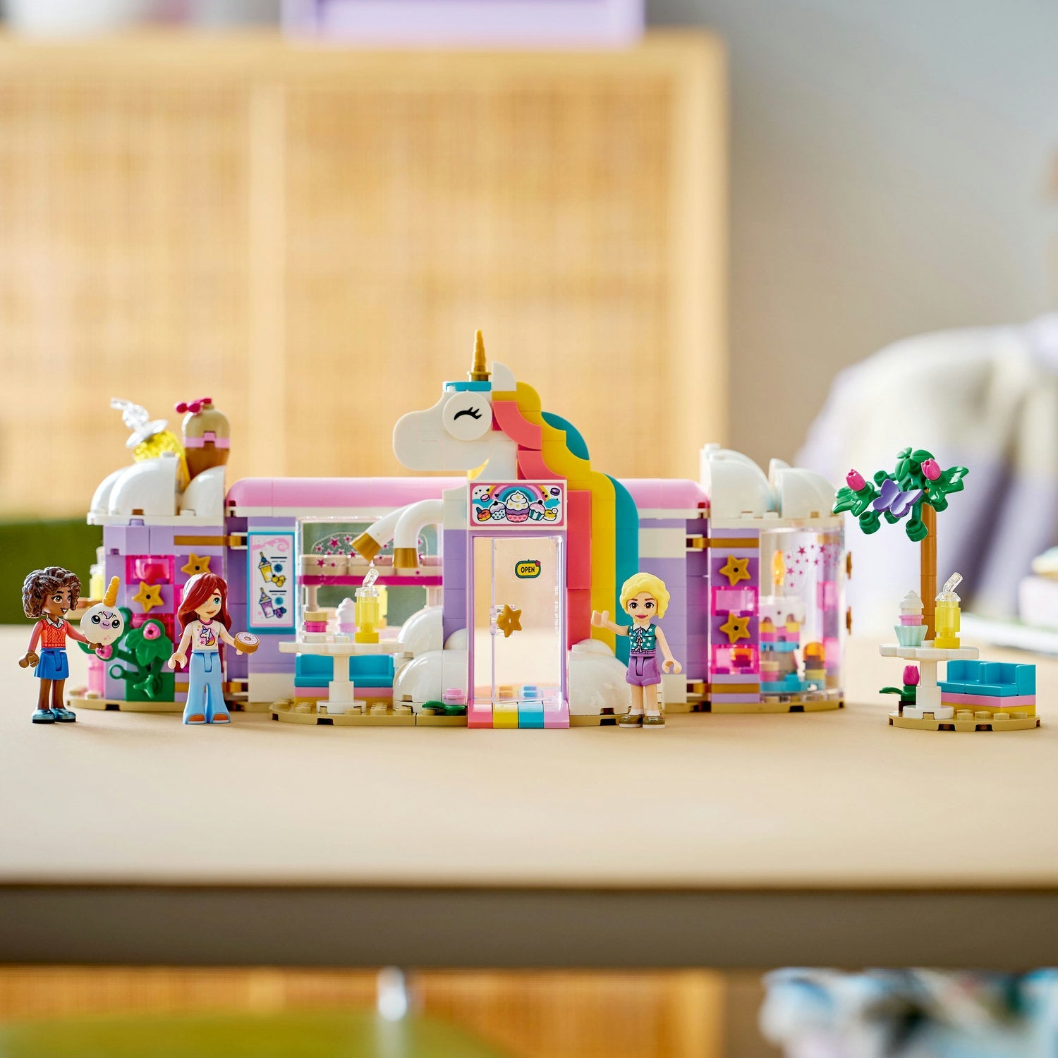 LEGO Friends - Unicorn Dream Café 42684