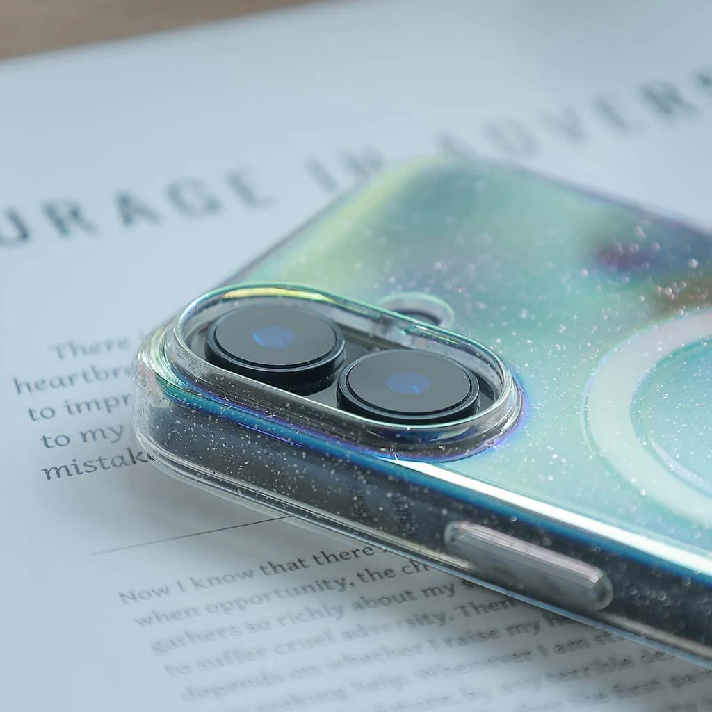 Caseco Protective Clear Iridescent Phone Case iPhone - iPhone 17