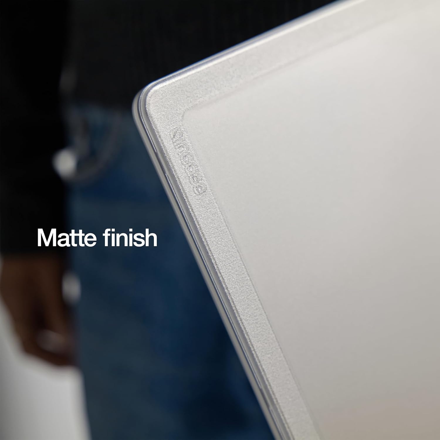 INCASE - Edge Hardshell with Makrolon - MacBook Pro 16 inch Case