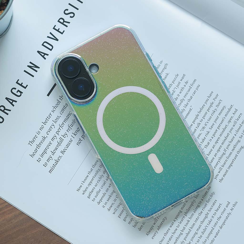 Caseco Protective Clear Iridescent Phone Case iPhone - iPhone 17