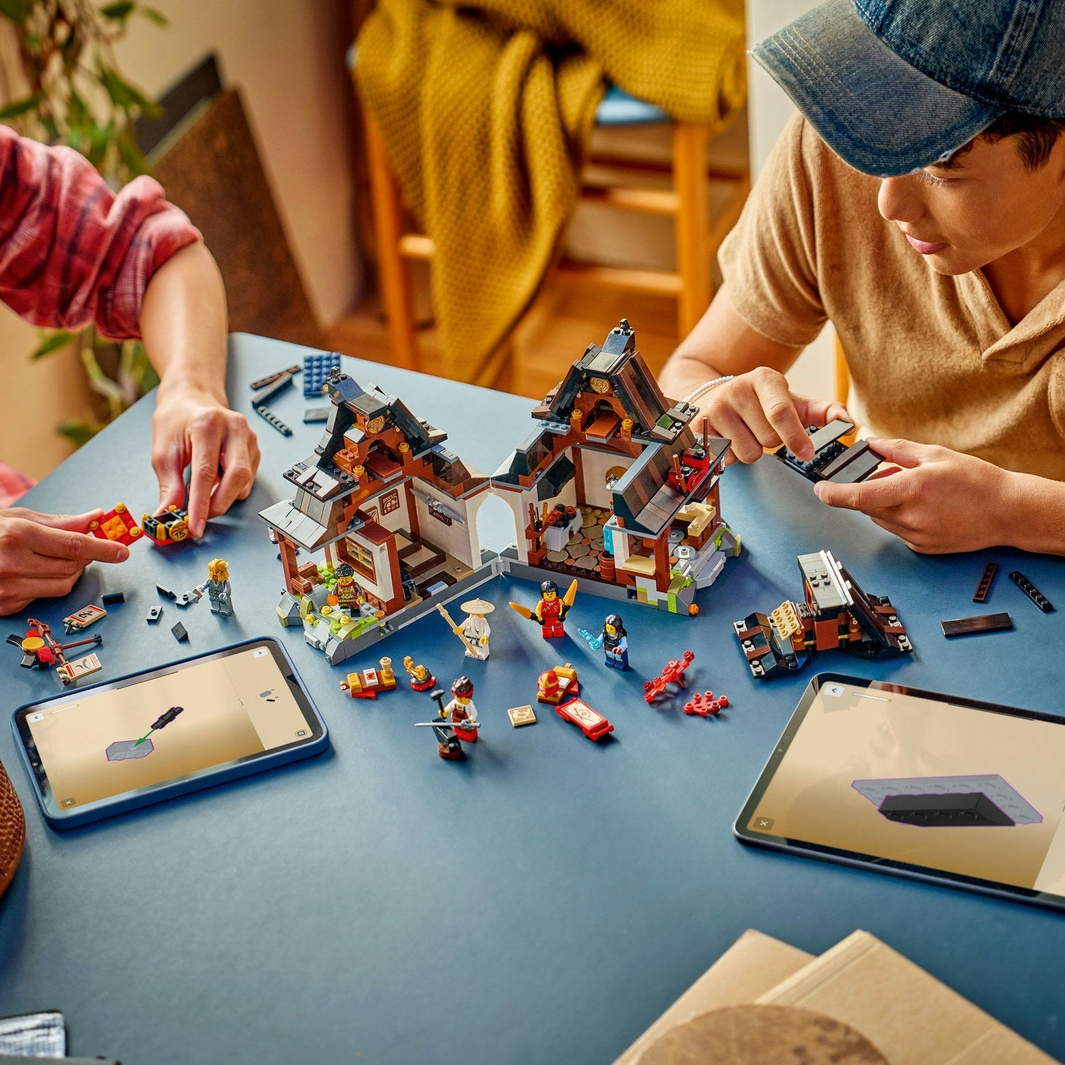 LEGO Ninjago - Four Weapons Blacksmith 15th Anniversary 71858