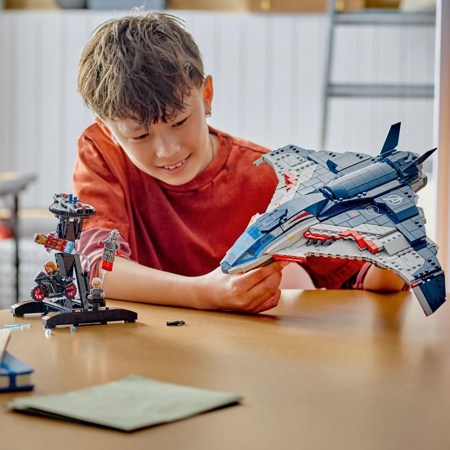 LEGO Marvel - Avengers: Age of Ultron Quinjet 76325