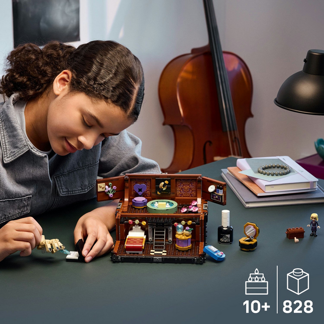 LEGO Wednesday- Thing's Apartment 76785