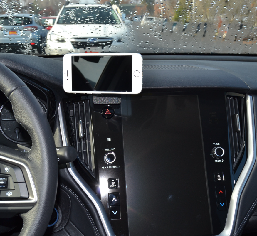 Subaru Legacy/Outback Phone Mount