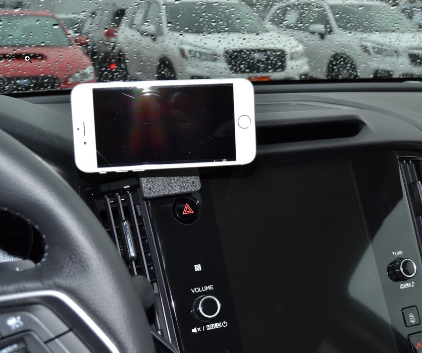 Subaru Legacy/Outback Phone Mount