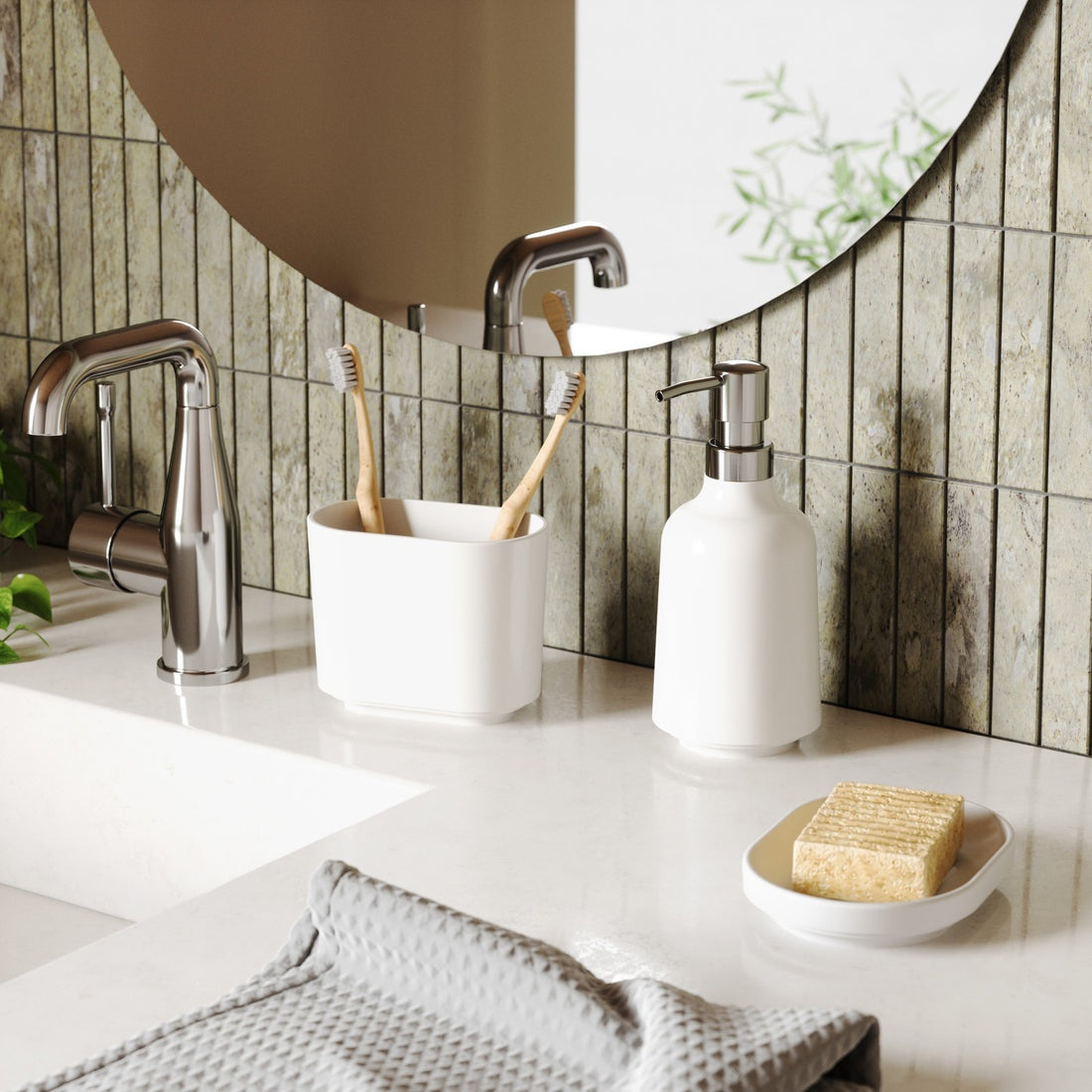 UMBRA Step Soap Pump
