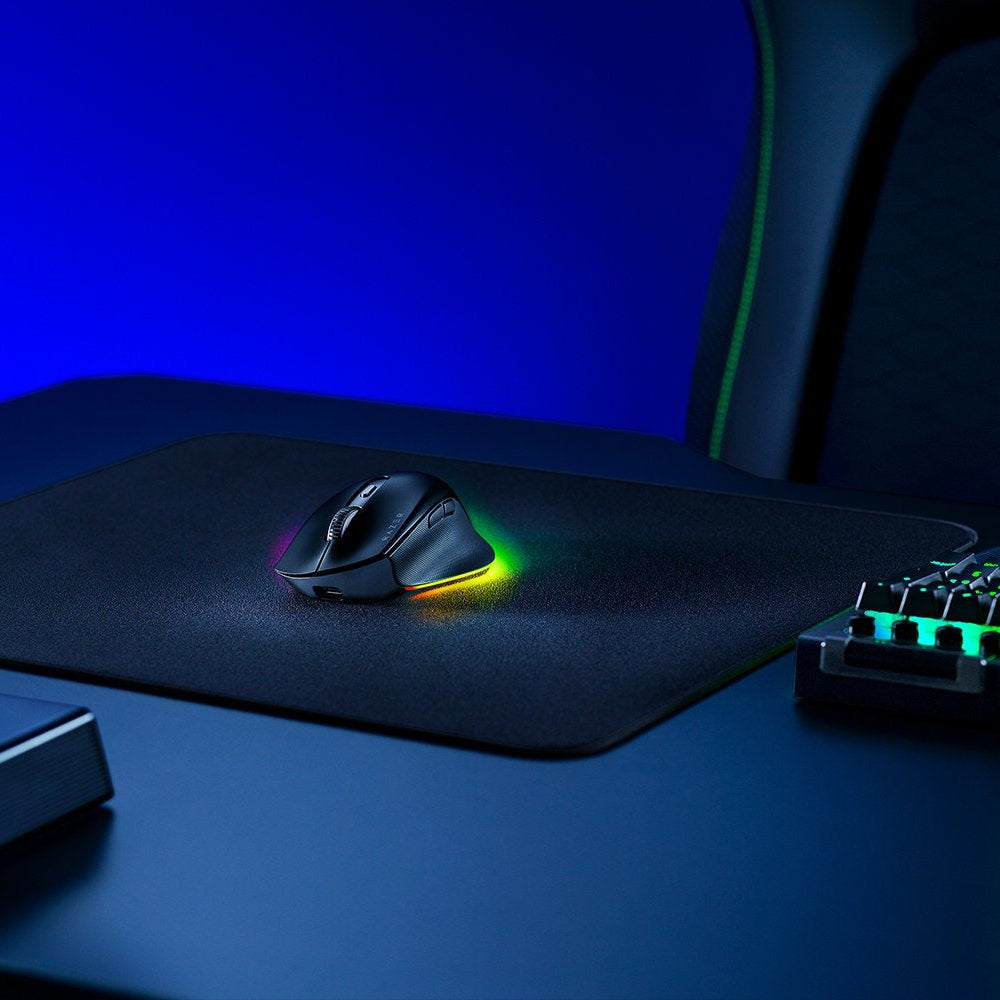 Razer Pro Click V2 Ergonomic Wireless Mouse (Razer Renewed)