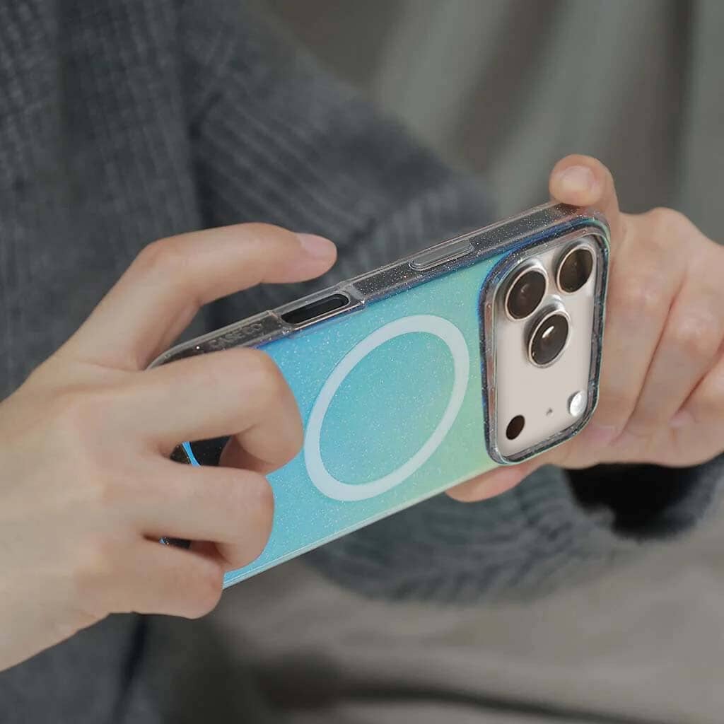 Caseco Protective Clear Iridescent Phone Case iPhone - 17 Pro Max