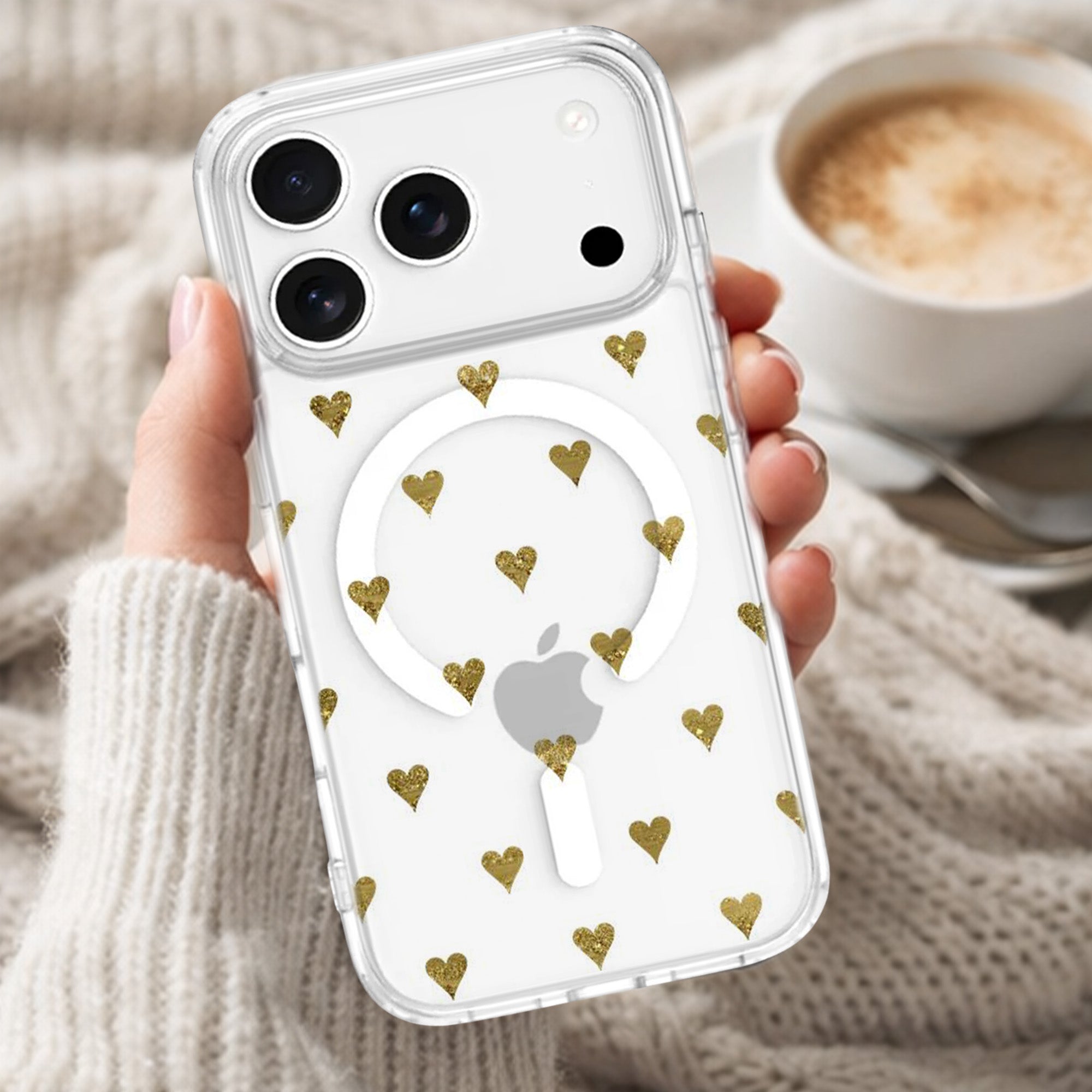 Gold Hearts - iPhone 17 Pro Max