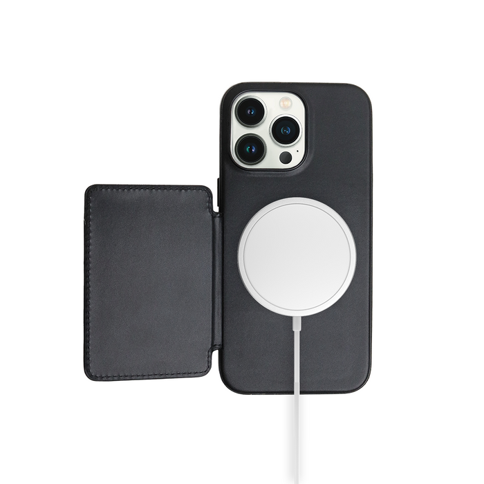 iPhone 15 Pro Bond St. 3 Cards MagSafe Wallet Case