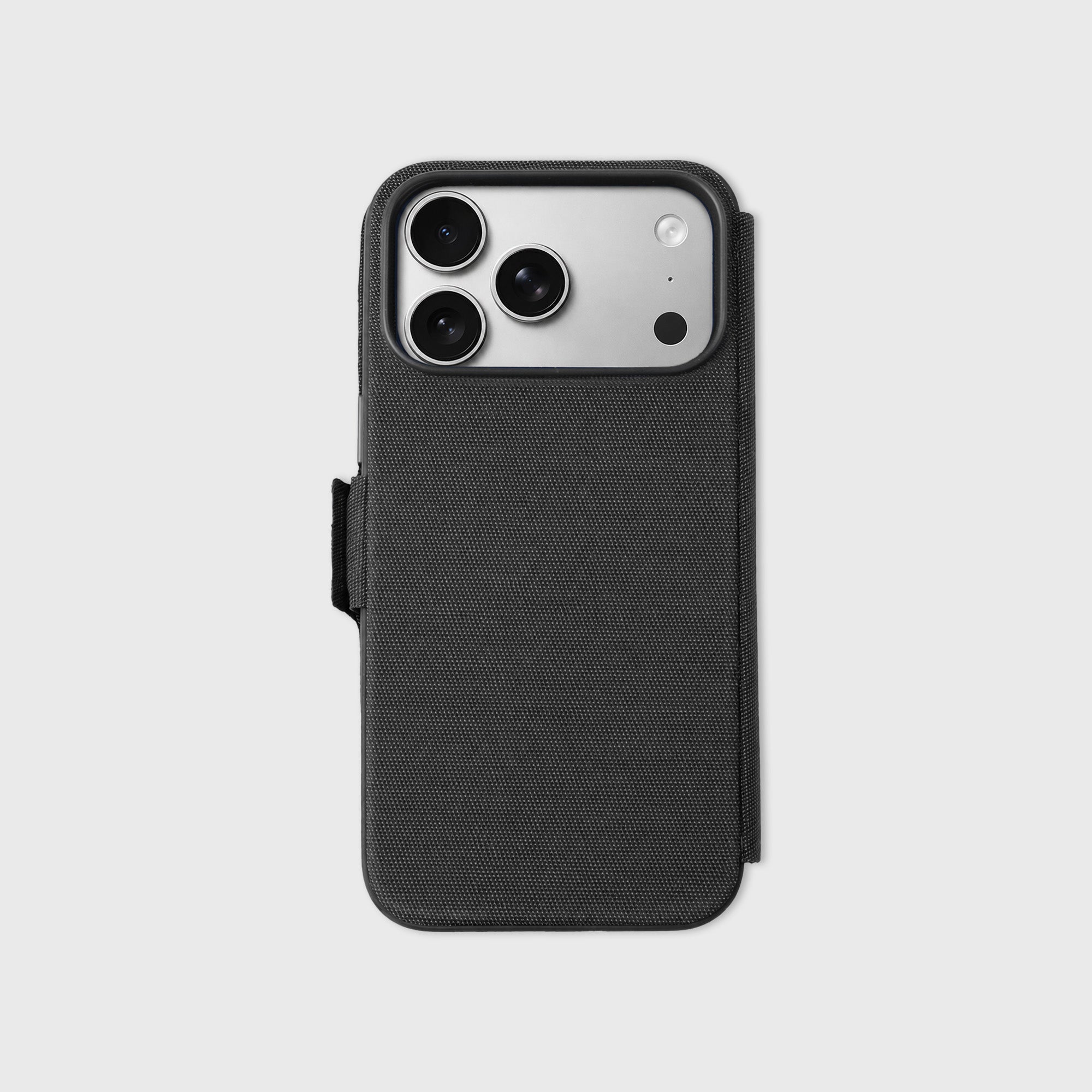 Woven Wallet Case - iPhone 18/17 Pro
