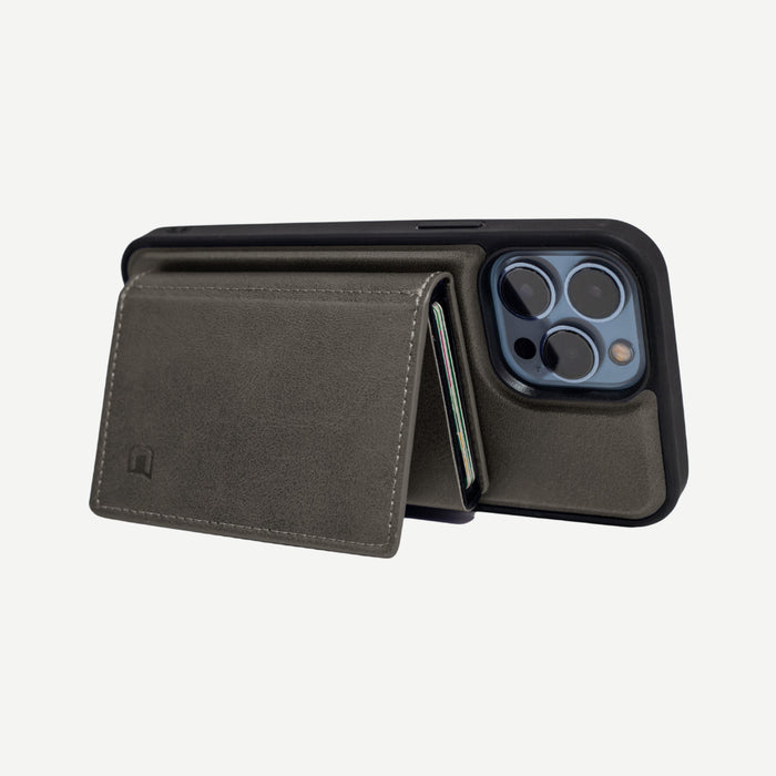 iPhone 14 Pro Max MagSafe Wallet + MagSafe Case